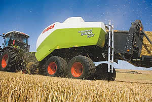 Claas Quadrant 3400