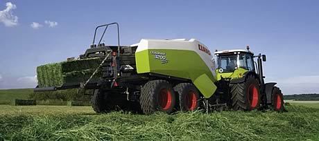 CLAAS QUADRANT 3200