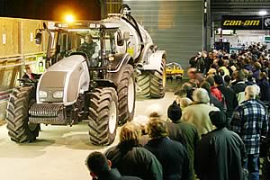 Crowds gather for the machinery parade