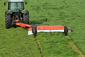 Trailed drum mower