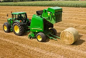 John Deere 854 RotoFlow round baler